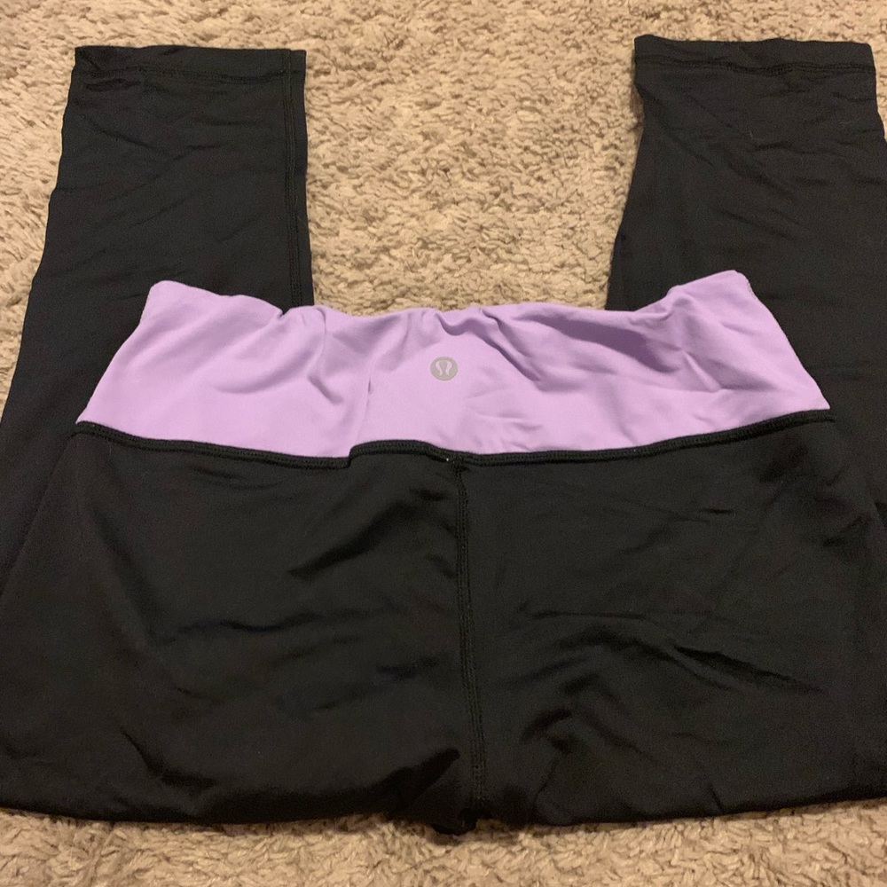 Lululemon black crop leggings